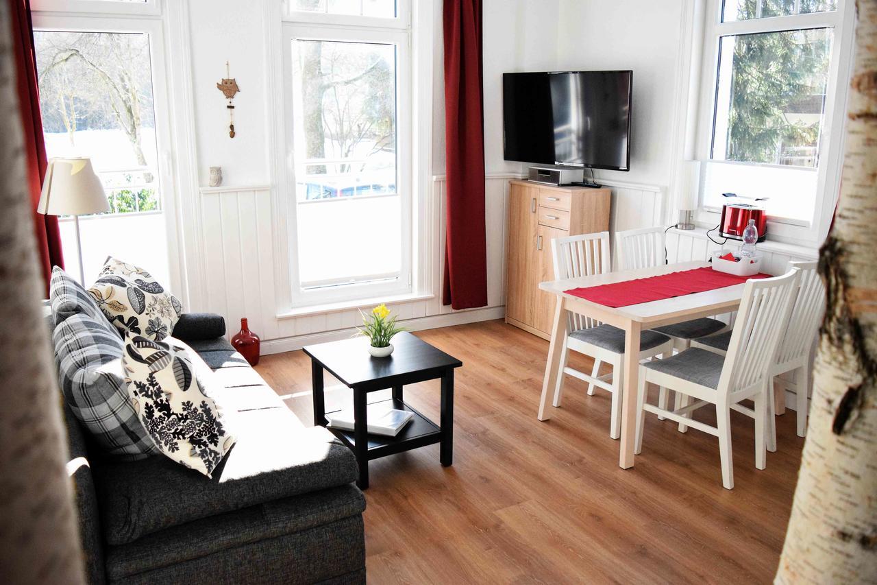 Henne Hahnenklee Apartment กอสลาร์ ภายนอก รูปภาพ